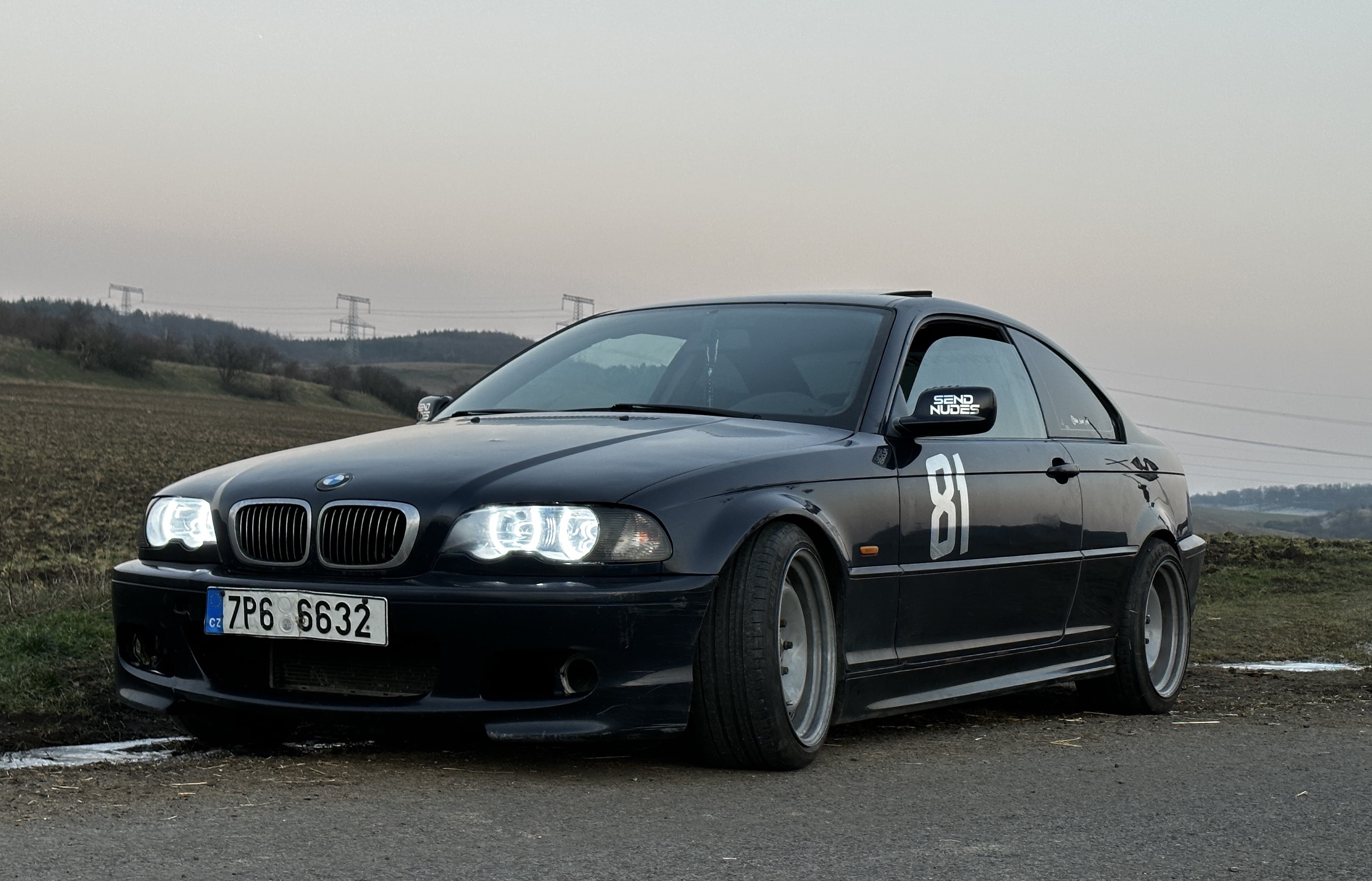 bmw-e46-coupe-323ci-125kw-od-jiriho-3-min